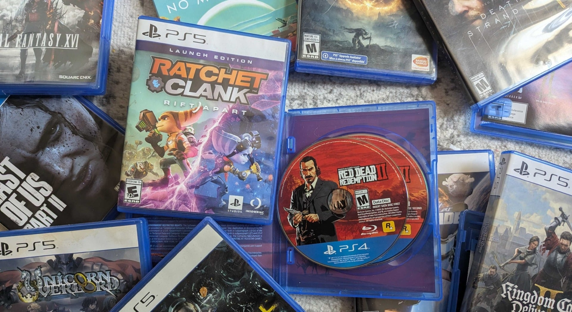 playstation disc.png