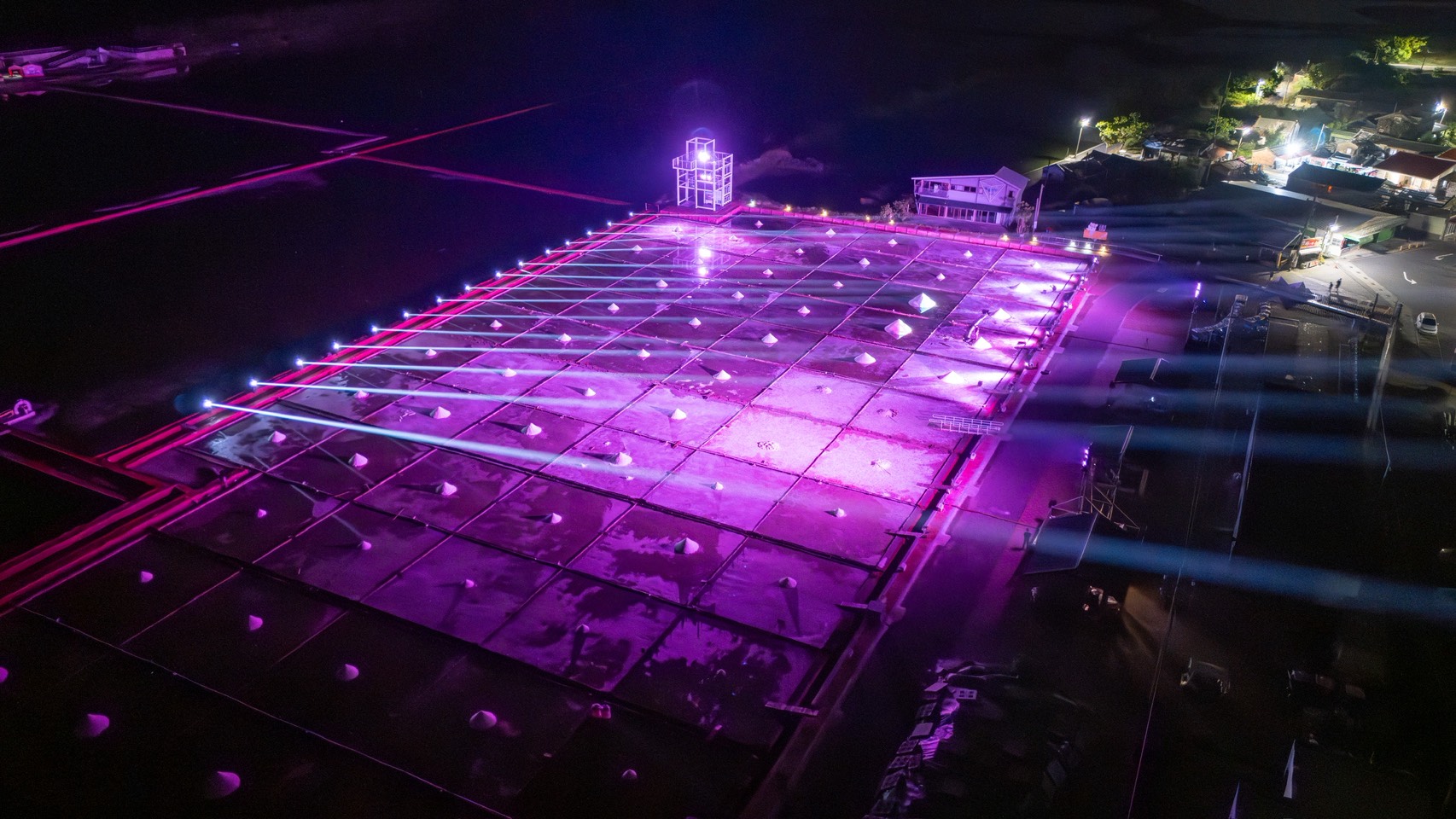 一見雙雕光雕展