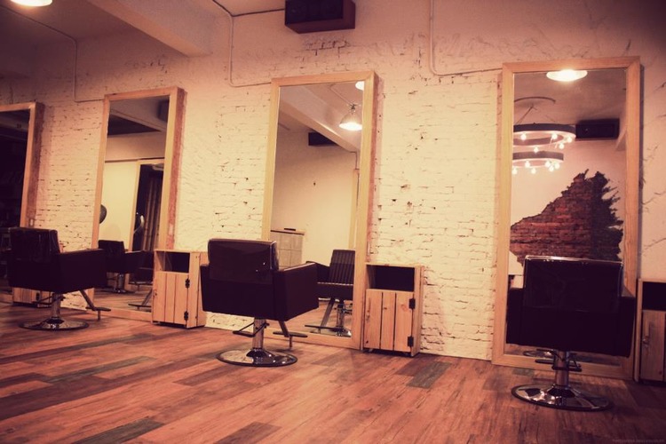April Hair Salon NL 04.jpg