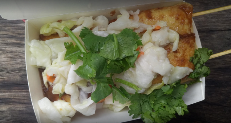深坑老街 大樹下串燒臭豆腐.png