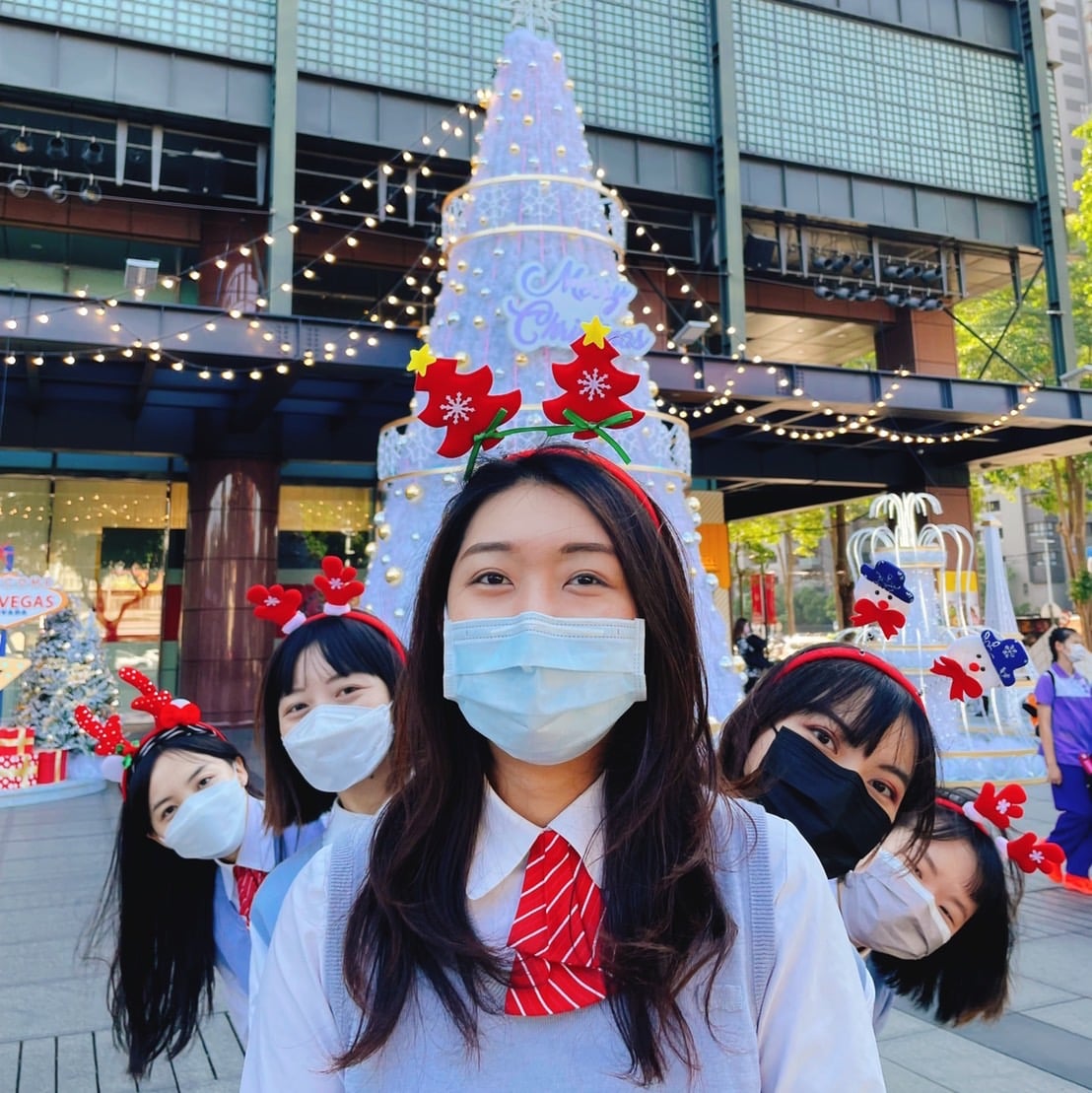 新光三越.jpg