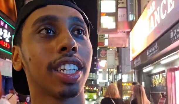 美國滋事型實況主 Johnny Somali 脫序侵犯行為罪名成立，遭韓國法院判 6 個月有期徒刑！