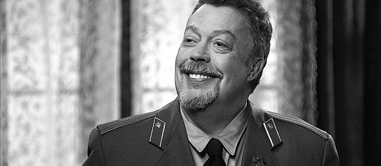 《紅色警戒3》蘇聯領袖演員 Tim Curry 逝世享壽 80 歲，出版社與全球影迷悲痛哀悼！